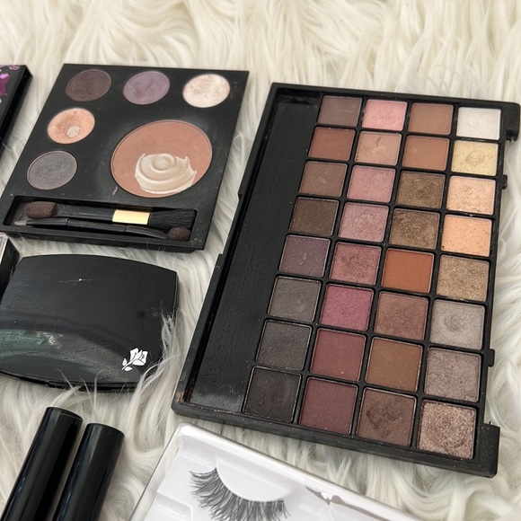 Makeup bundle - Picture 3 of 13